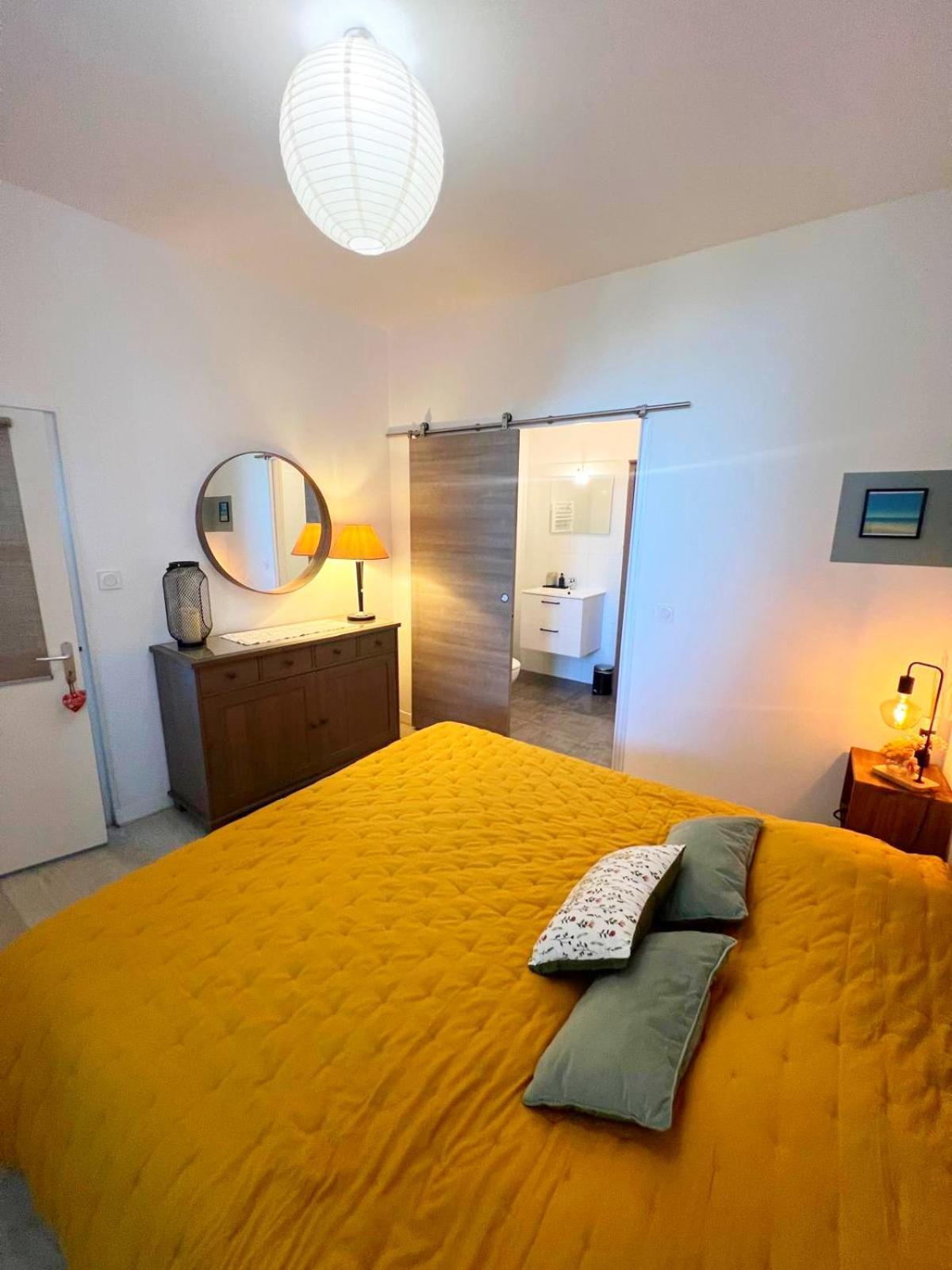 L'Appartement De L'Arche Châteauneuf-de-Gadagne Kültér fotó
